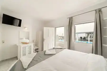 Artemis Suites - 18