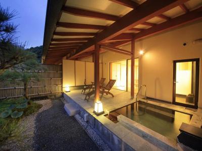 Shimoda Central - 28