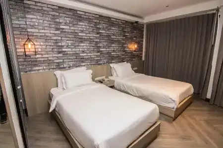 168 Studio Ubon ratchathani - 1