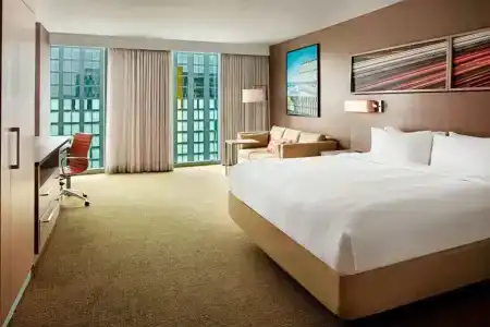 Residence Inn by Marriott San Diego Downtown/Bayfront - 82