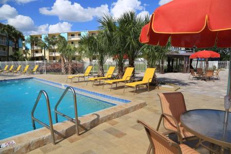 SureStay Plus by Best Western Orlando International Drive - 28