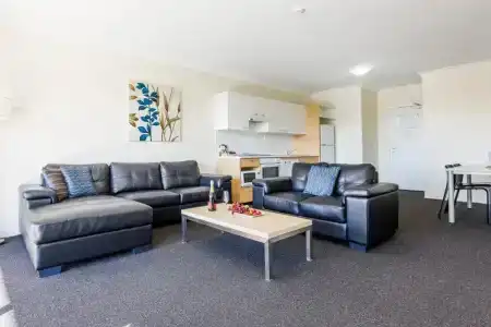 Perth Ascot Central Apartment - 32