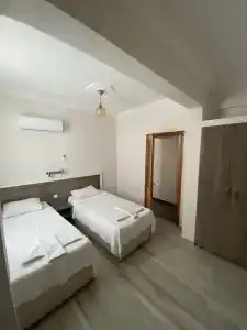 Sempati Apart - 24