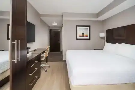 Hampton Inn Times Square Central - 36