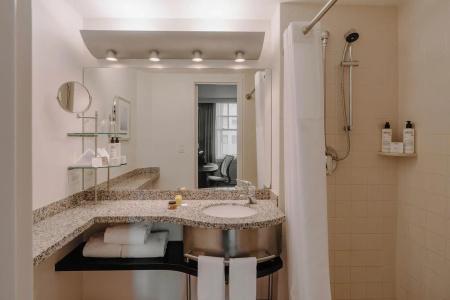 Club Quarters Downton, Houston - 8