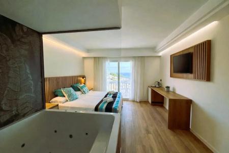 Triton Beach - 43
