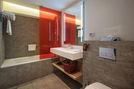 Park Inn by Radisson & Residence - 46