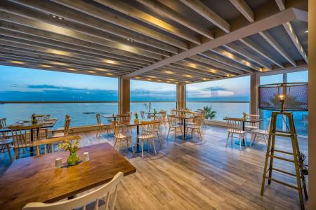 Alexandra Beach Resort & Spa - 22