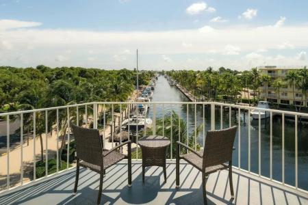 Courtyard by Marriott - 54