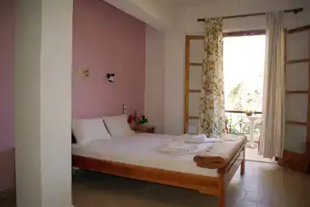 Ostria - 2