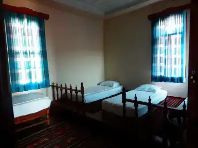 Taksiyarhis Pension - 13