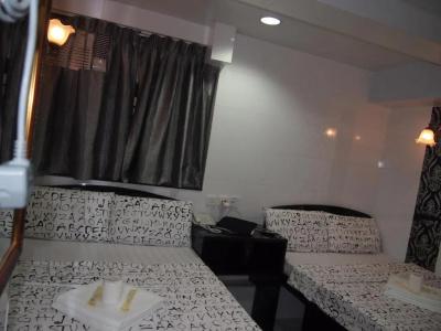 Traveller's Hostel - 36