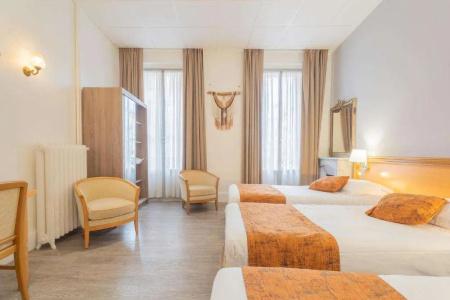 Busby - 33