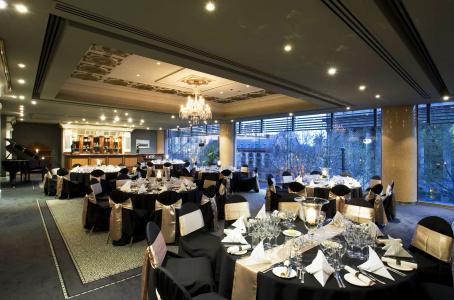 Stamford Plaza - 23