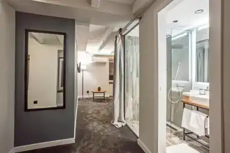 Nomad Luxury Suites - 32