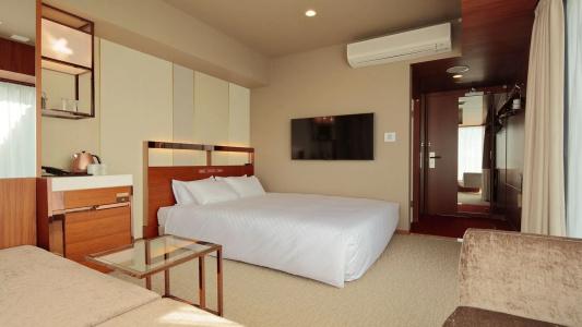 Candeos Omiya - 40