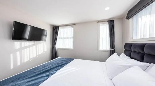 315 Riccarton - 91