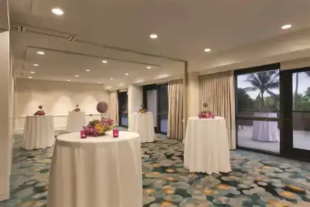 Hilton Miami Airport Blue Lagoon - 30