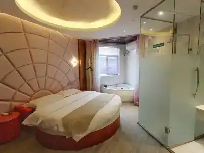 GreenTree Alliance Shanghai Minhang District Hongqiao Hub Huanghua Road - 24