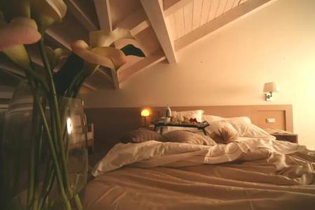 Le Rose Suite - 51