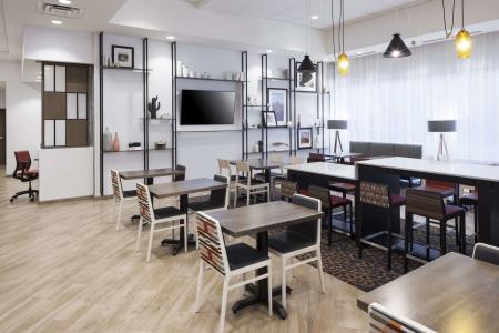 Hampton Inn & Suites Phoenix Downtown - 23