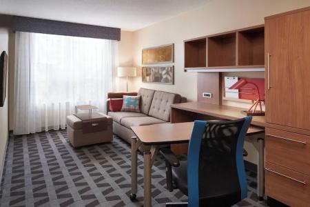 TownePlace Suites by Marriott - 23