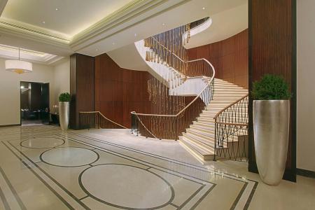 Hilton - 32