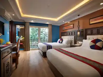 Eden Boutique & Spa - 3