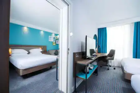 Hampton By Hilton Belfast City Centre - 2