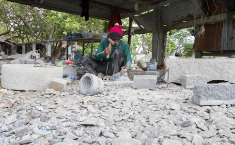 Kroque Boutique & Bistro - 26