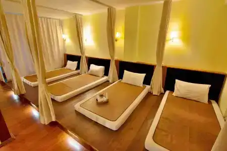 Shwe Ingyinn Mandalay - 23