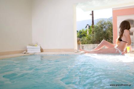 Grand Theoni Boutique & Spa - 14