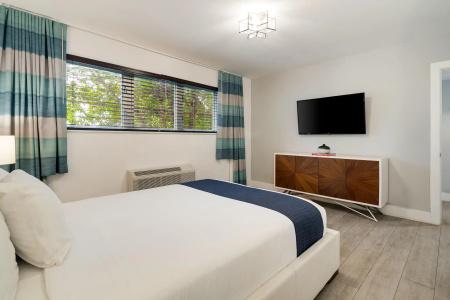 Waterside and Suites - 45