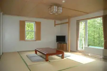 Niseko Freedom Inn - 11
