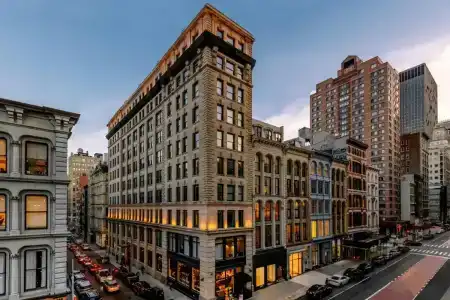 Walker Tribeca - 37