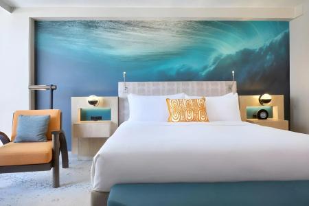 Waikiki Beachcomber by Outrigger - 49