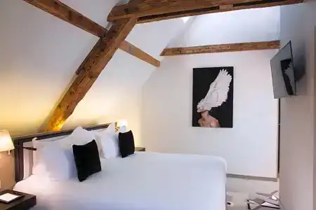 Boutique Des Xv - 34