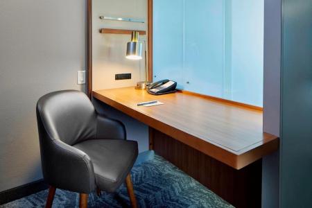SpringHill Suites by Marriott Las Vegas Convention Center - 24