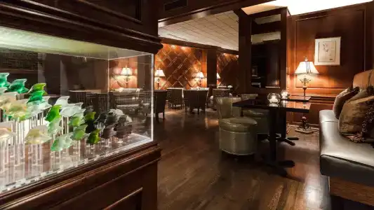 The Whitehall - 6