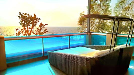 Beach Walk Boutique Resort - 16