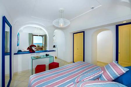 Eden Roc Suites - 216