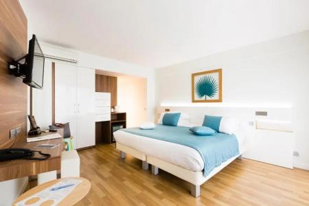 Hôtel Hélios - 80