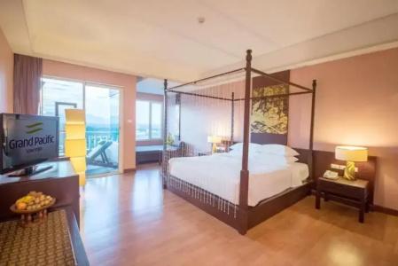 Grand Pacific Sovereign Resort & Spa - 75