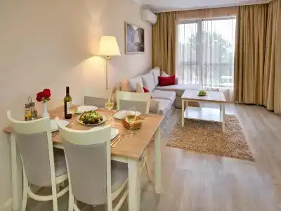White Rock Castle Suite & SPA - 52