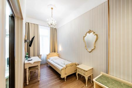 Pension Baronesse - 4