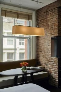 The Mercer - 61