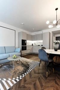 The Amberlyn Suite - 11