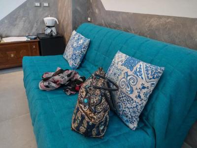 Teresa Rooms & Suites - 103