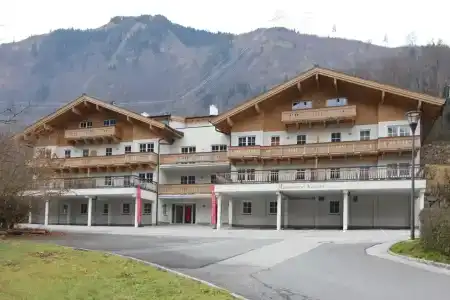 Alpine by Alpin Rentals - 0