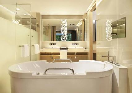 Four Points by Sheraton Bangkok, Sukhumvit 15 - SHA Certified - 19